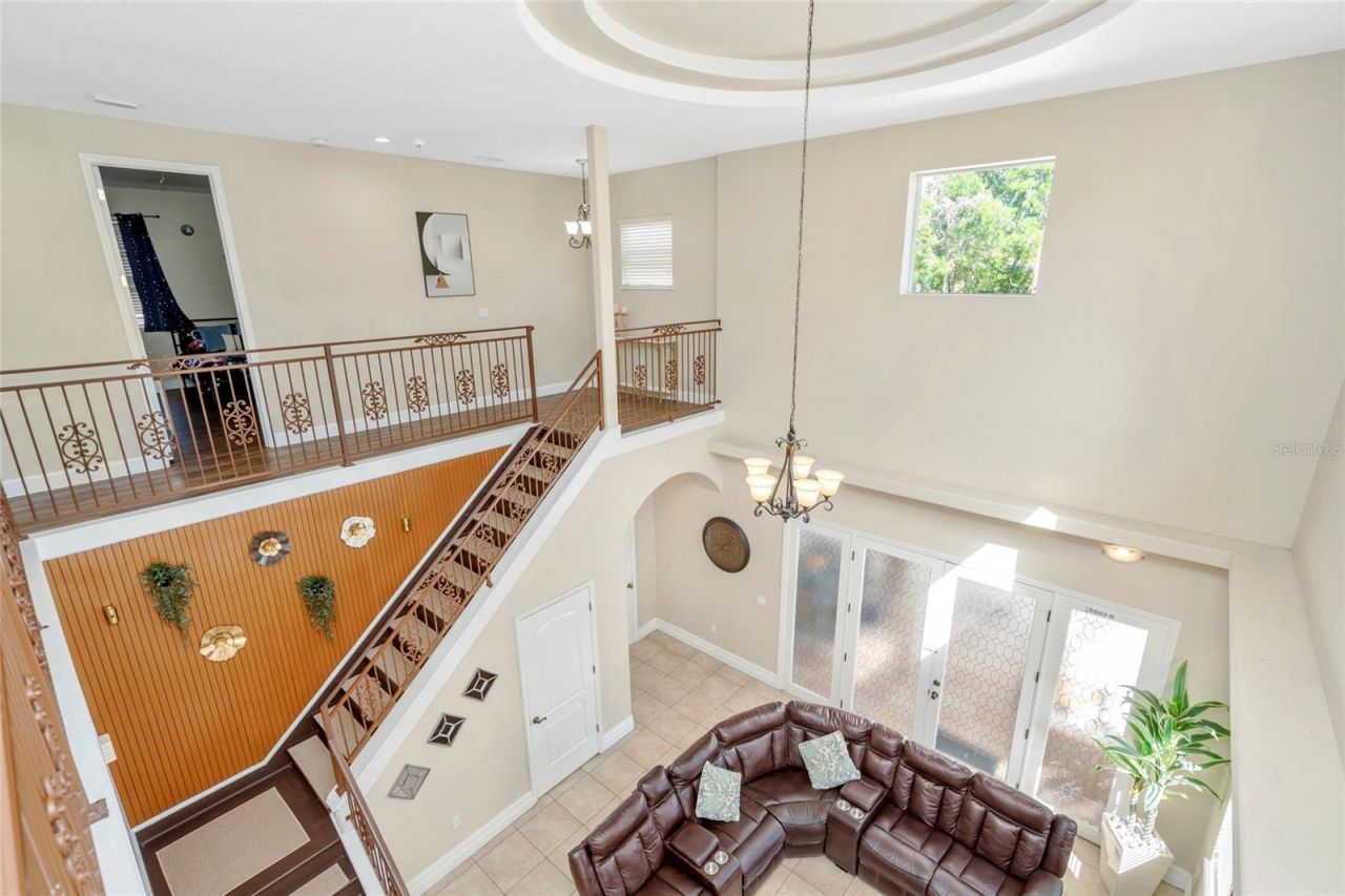 10806 Perez Drive, Tampa, FL 33618 Photo