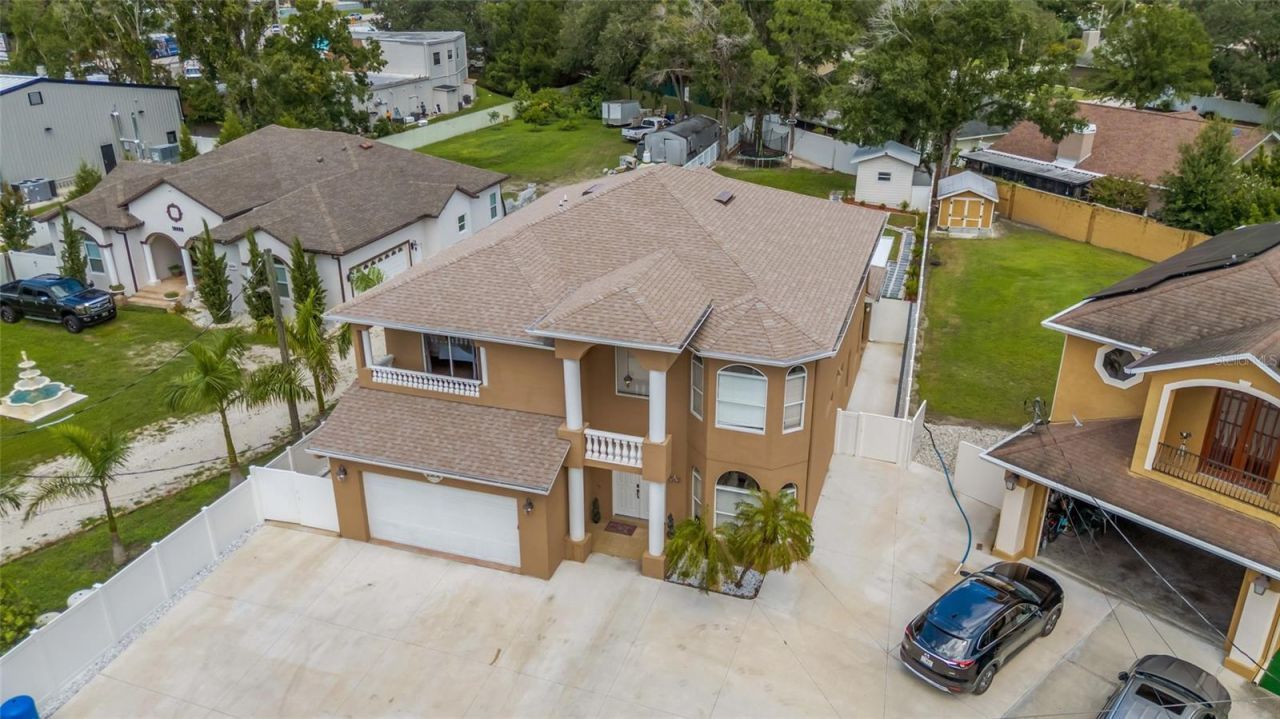 10806 Perez Drive, Tampa, FL 33618 Photo