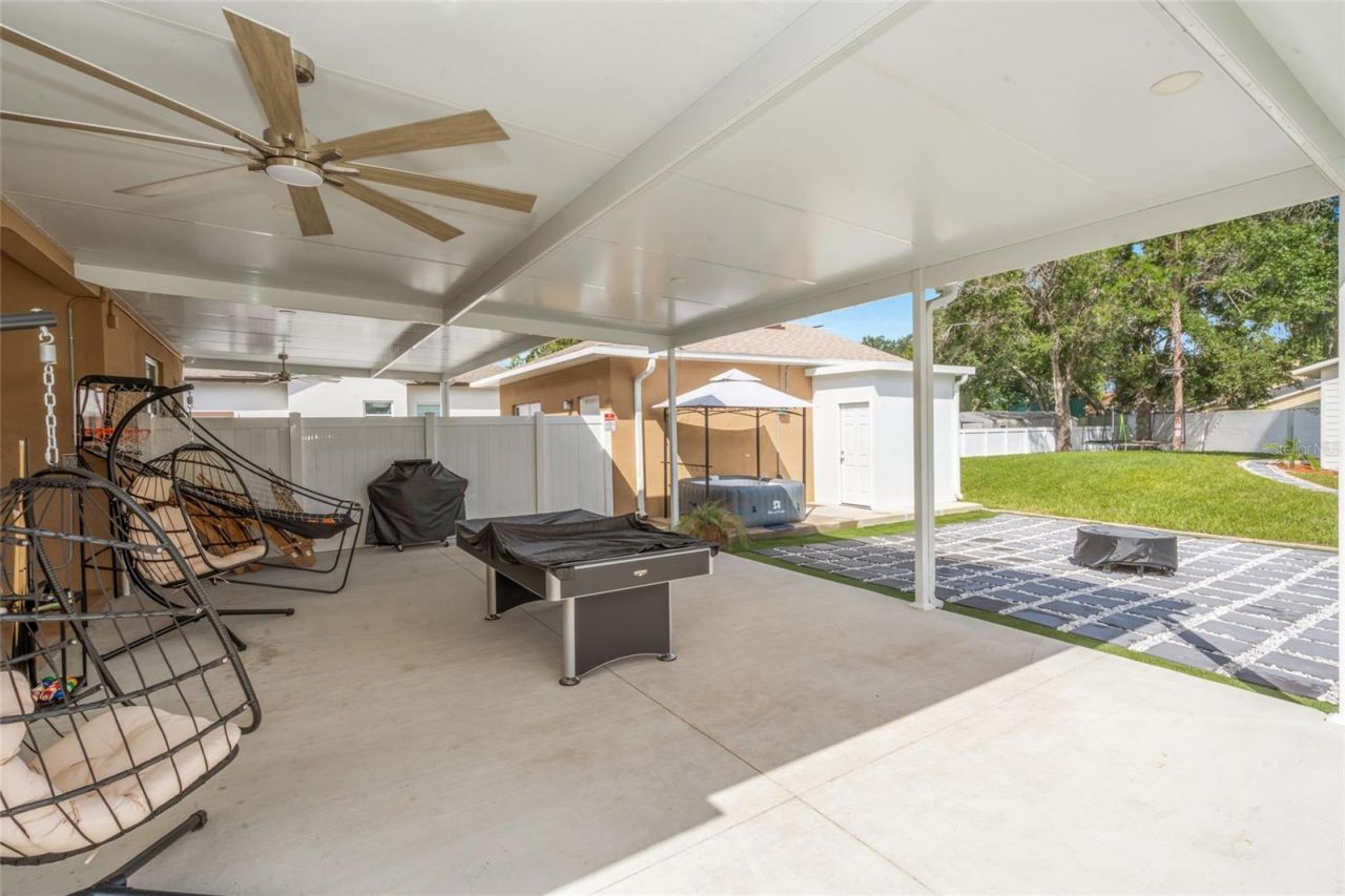 10806 Perez Drive, Tampa, FL 33618 Photo