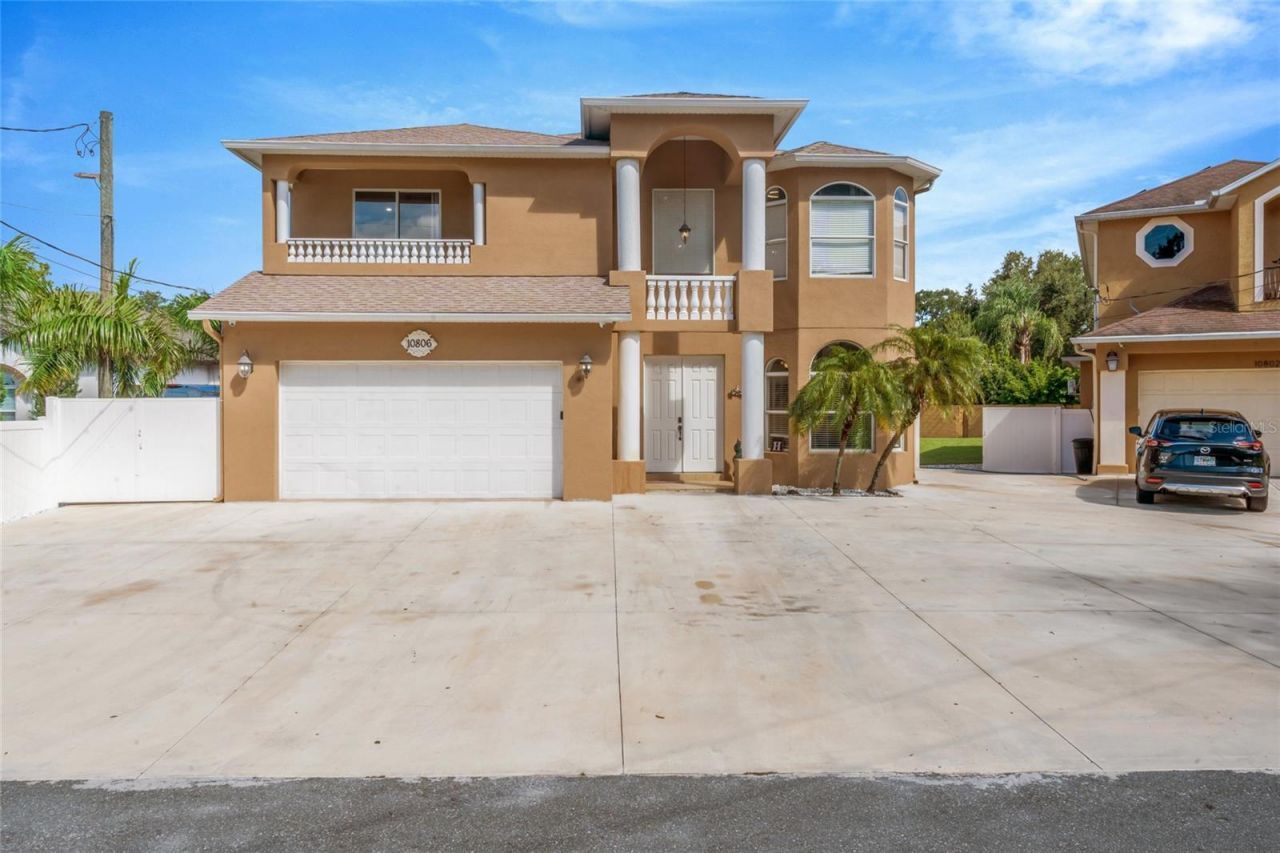 10806 Perez Drive, Tampa, FL 33618 Photo