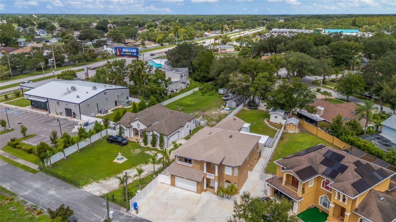 10806 Perez Drive, Tampa, FL 33618 Photo