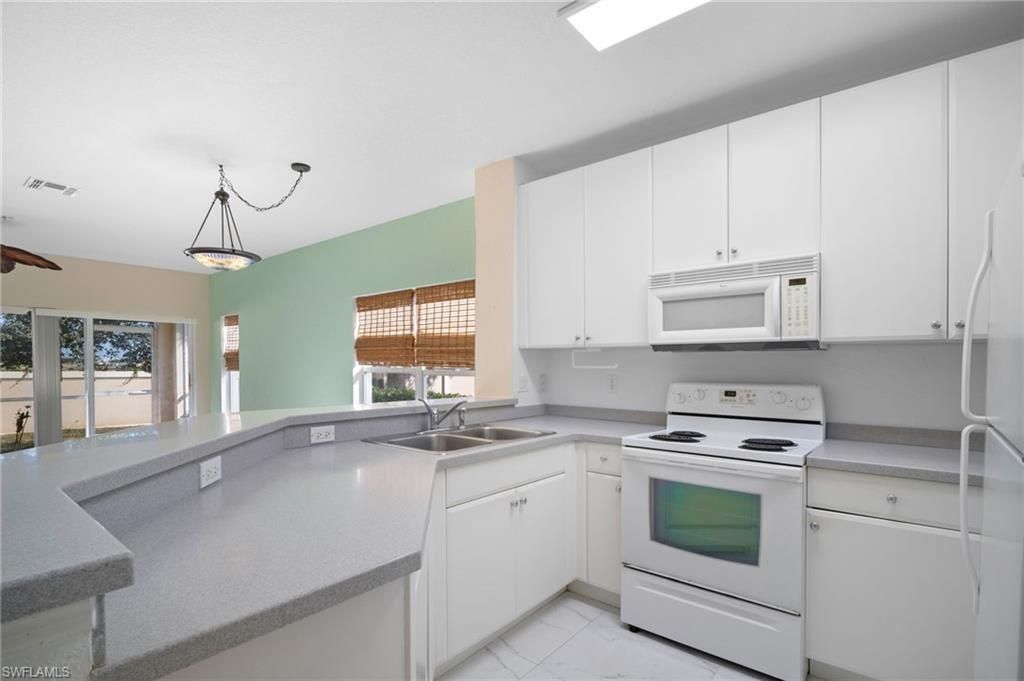 8535 Athena Ct, Lehigh Acres, FL 33971 Photo