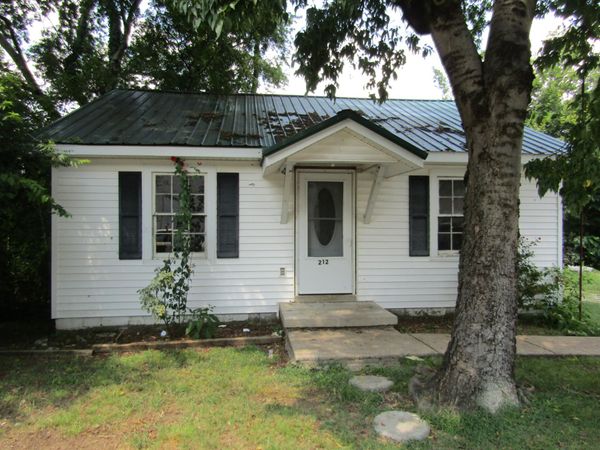 212 Adams St , Lewisburg, TN 37091