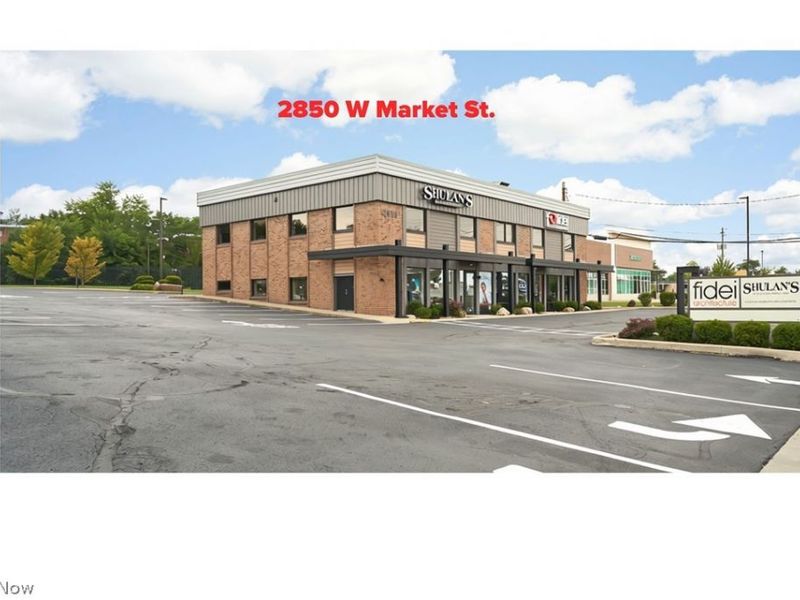 2850 W Market Street, Fairlawn, OH 44333 Photo 3