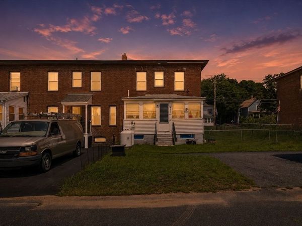2271 Main St, Warren, MA 01092