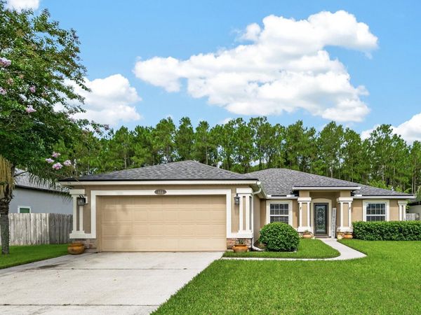 173 E New England Dr, Elkton, FL 32033