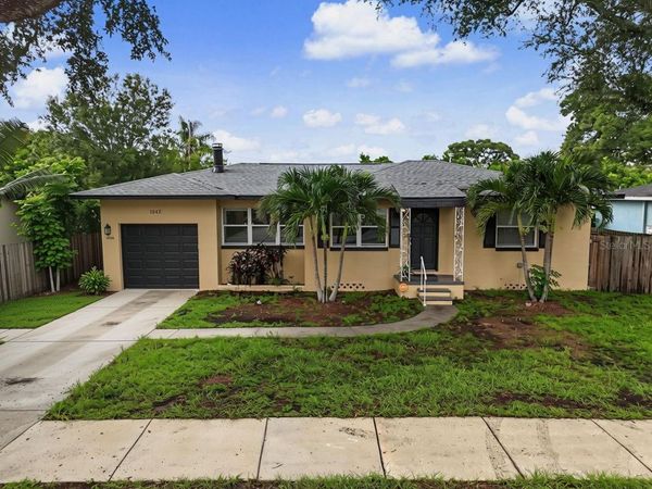 1542 LAKEVIEW ROAD , CLEARWATER, FL 33756