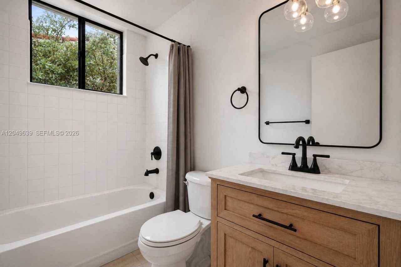21378 Marina Cove Cir , Unit 11-B, Aventura, FL 33180 Photo