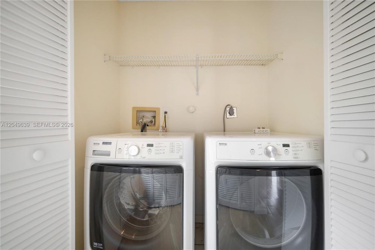 21378 Marina Cove Cir , Unit 11-B, Aventura, FL 33180 Photo