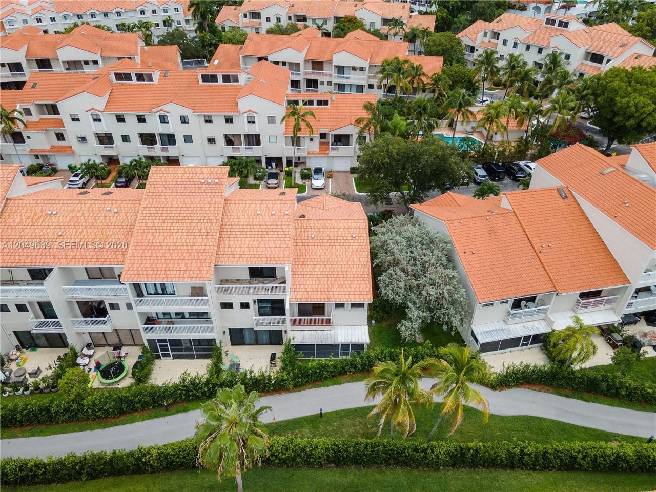 21378 Marina Cove Cir , Unit 11-B, Aventura, FL 33180 Photo