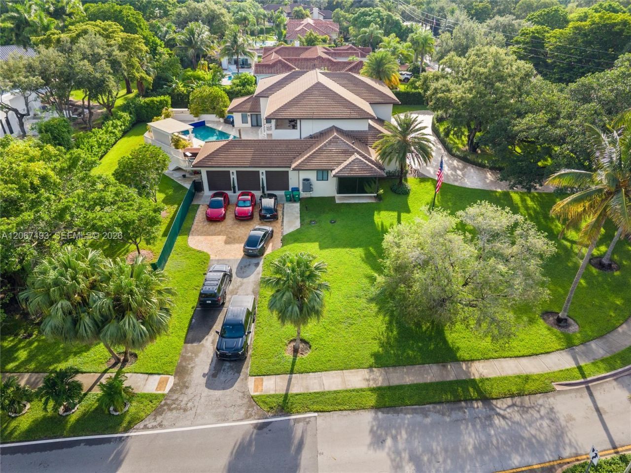 5720 SW 128th St, Pinecrest, FL 33156 Photo