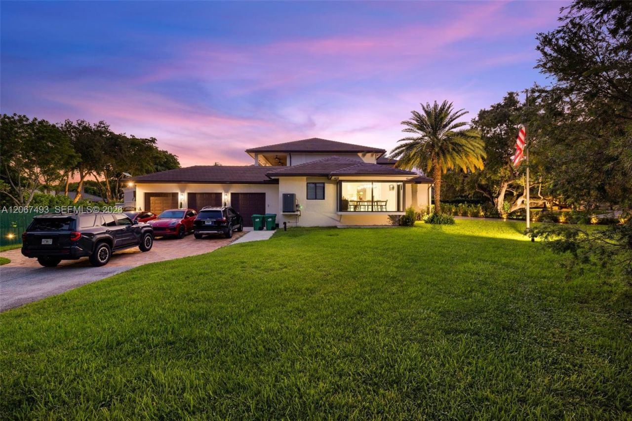5720 SW 128th St, Pinecrest, FL 33156 Photo