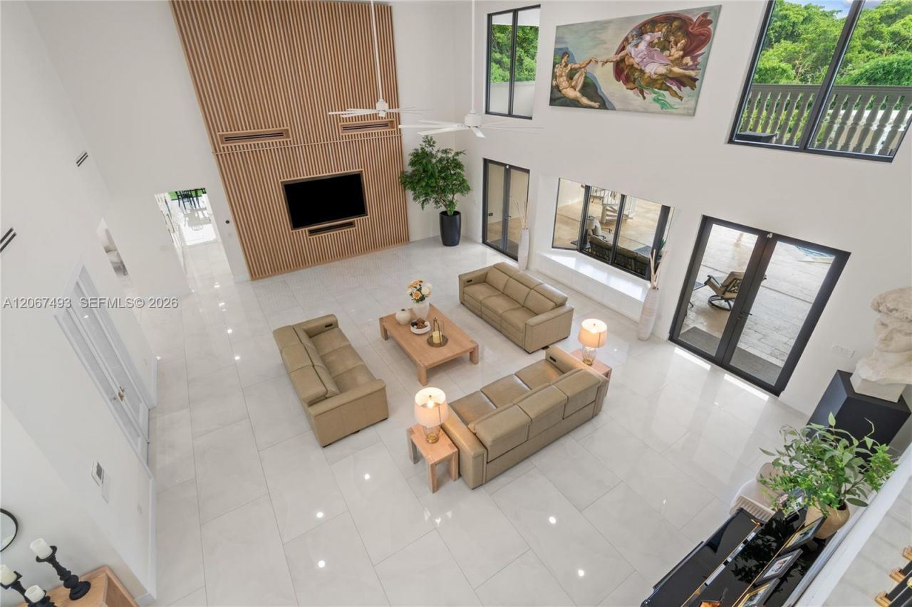 5720 SW 128th St, Pinecrest, FL 33156 Photo