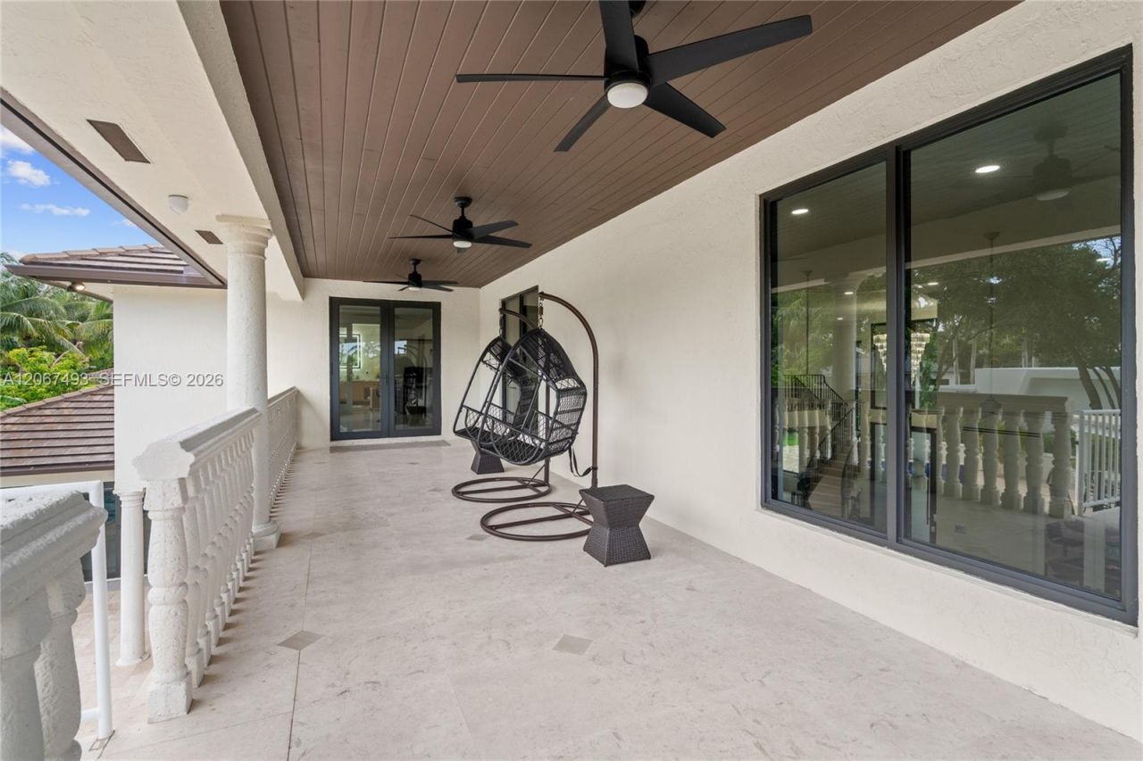 5720 SW 128th St, Pinecrest, FL 33156 Photo