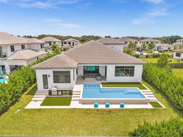 5765 SW 104th Ter , Cooper City, FL 33328