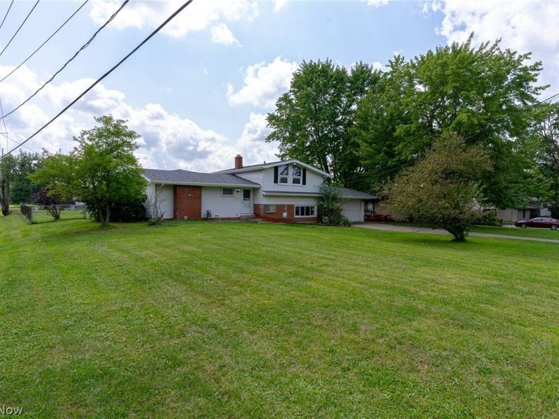 9081 Royalton Road , North Royalton, OH 44133 Photo 3