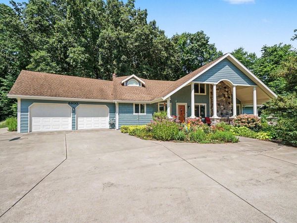 8800 W S Avenue, Schoolcraft, MI 49087