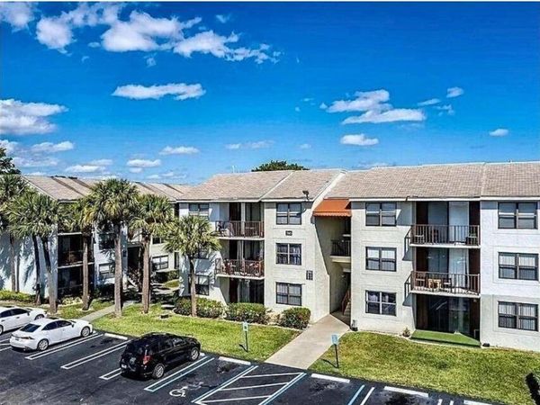 708 Executive Center Drive, Unit 12, West Palm Beach, FL 33401