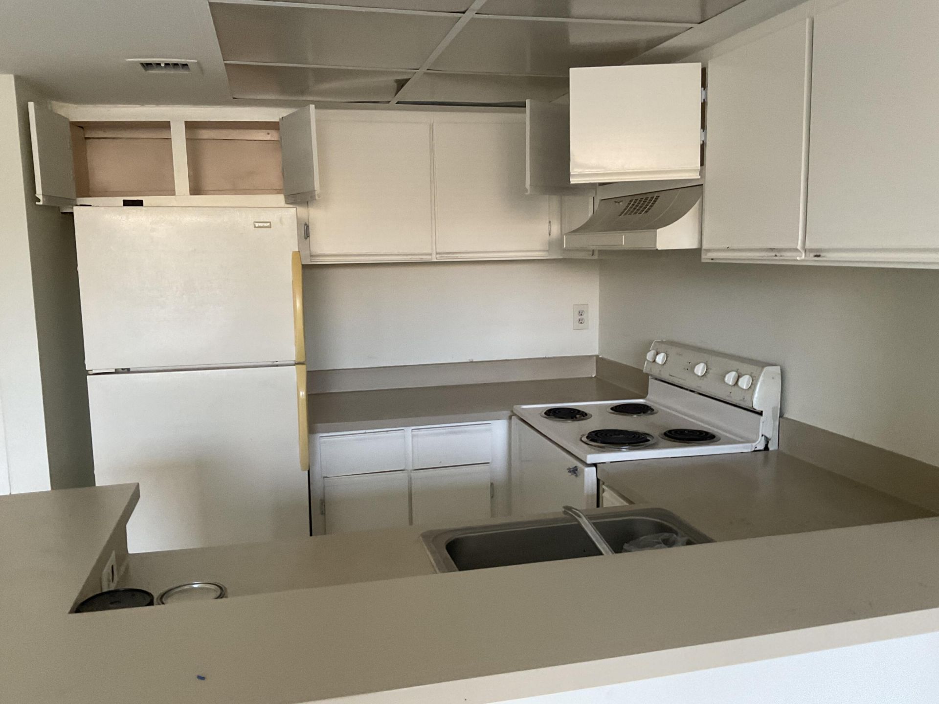 708 Executive Center Drive, Unit 12, West Palm Beach, FL 33401 Photo