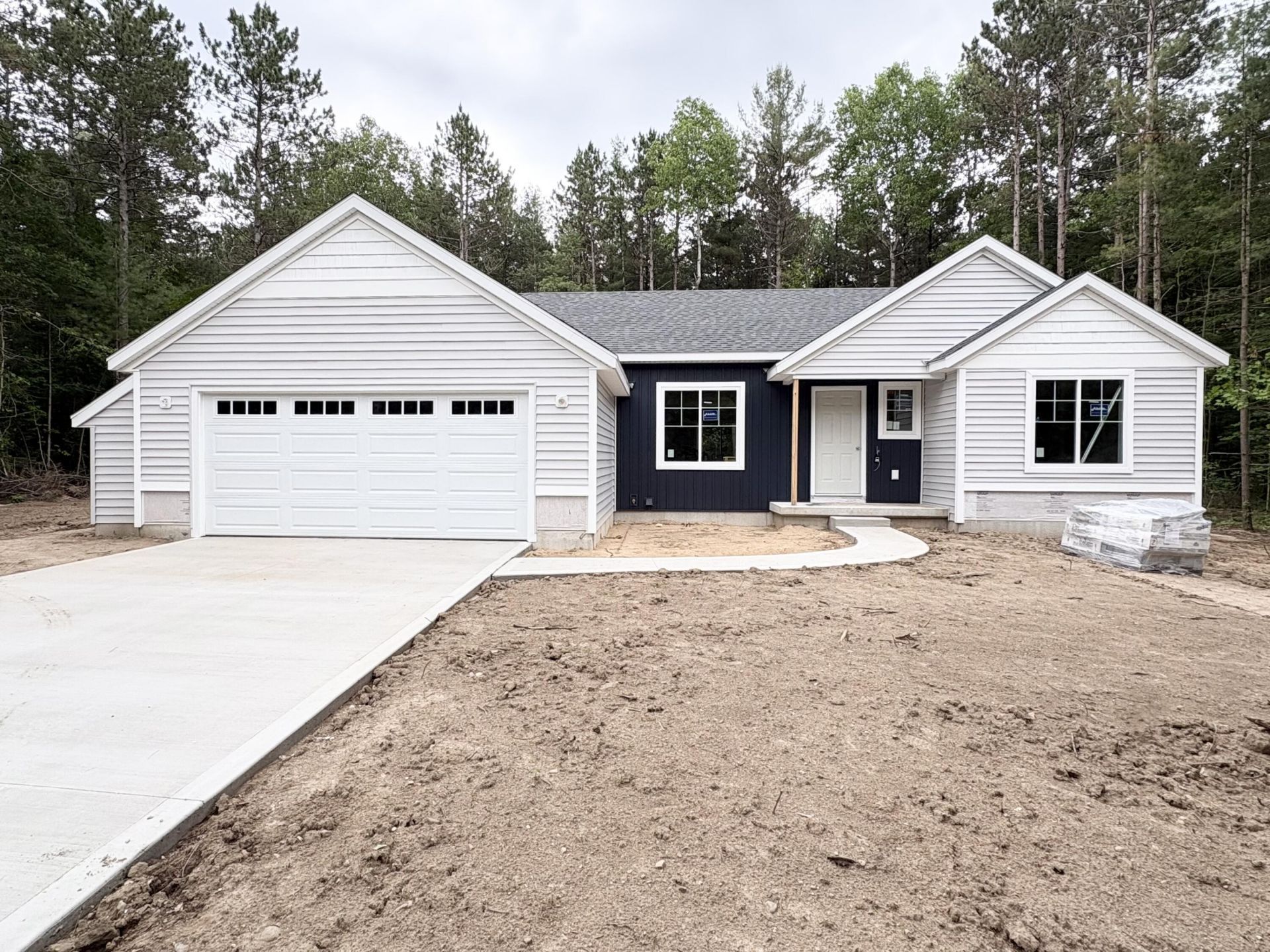 7314 N Amy School Road, Howard City, MI 49329 Main Photo