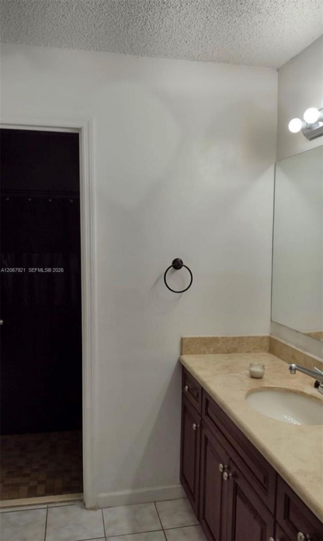 12242 SW 210th St, Miami, FL 33177 Photo