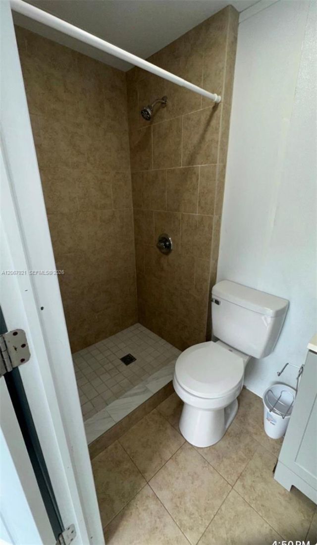 12242 SW 210th St, Miami, FL 33177 Photo