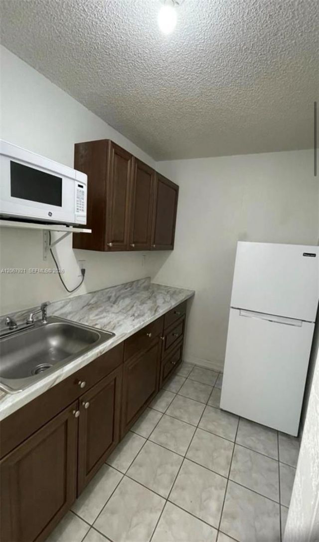 12242 SW 210th St, Miami, FL 33177 Photo