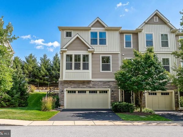 9 TREYBURN DRIVE, PAOLI, PA 19301