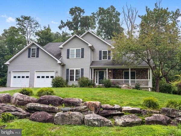 20 EVERGREEN LAKE DRIVE , MOUNTAIN TOP, PA 18707
