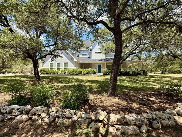 670 Woodland DR, Driftwood, TX 78619