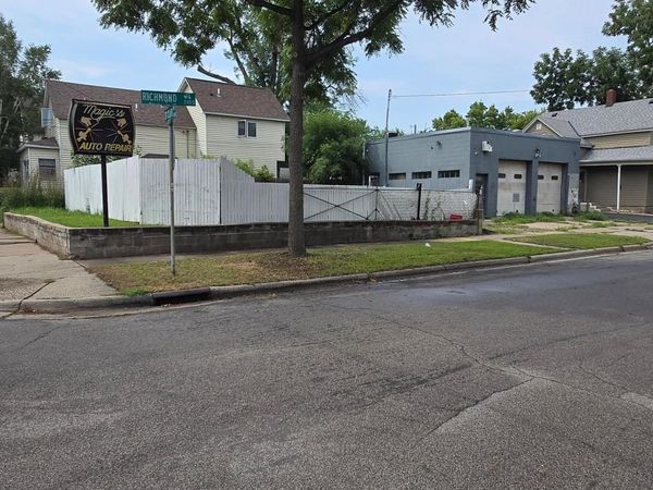237 Richmond Street , Saint Paul, MN 55102