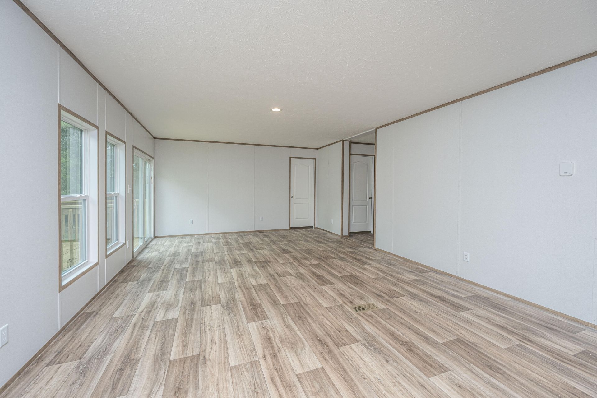 154 Bushy Drive Photo 24