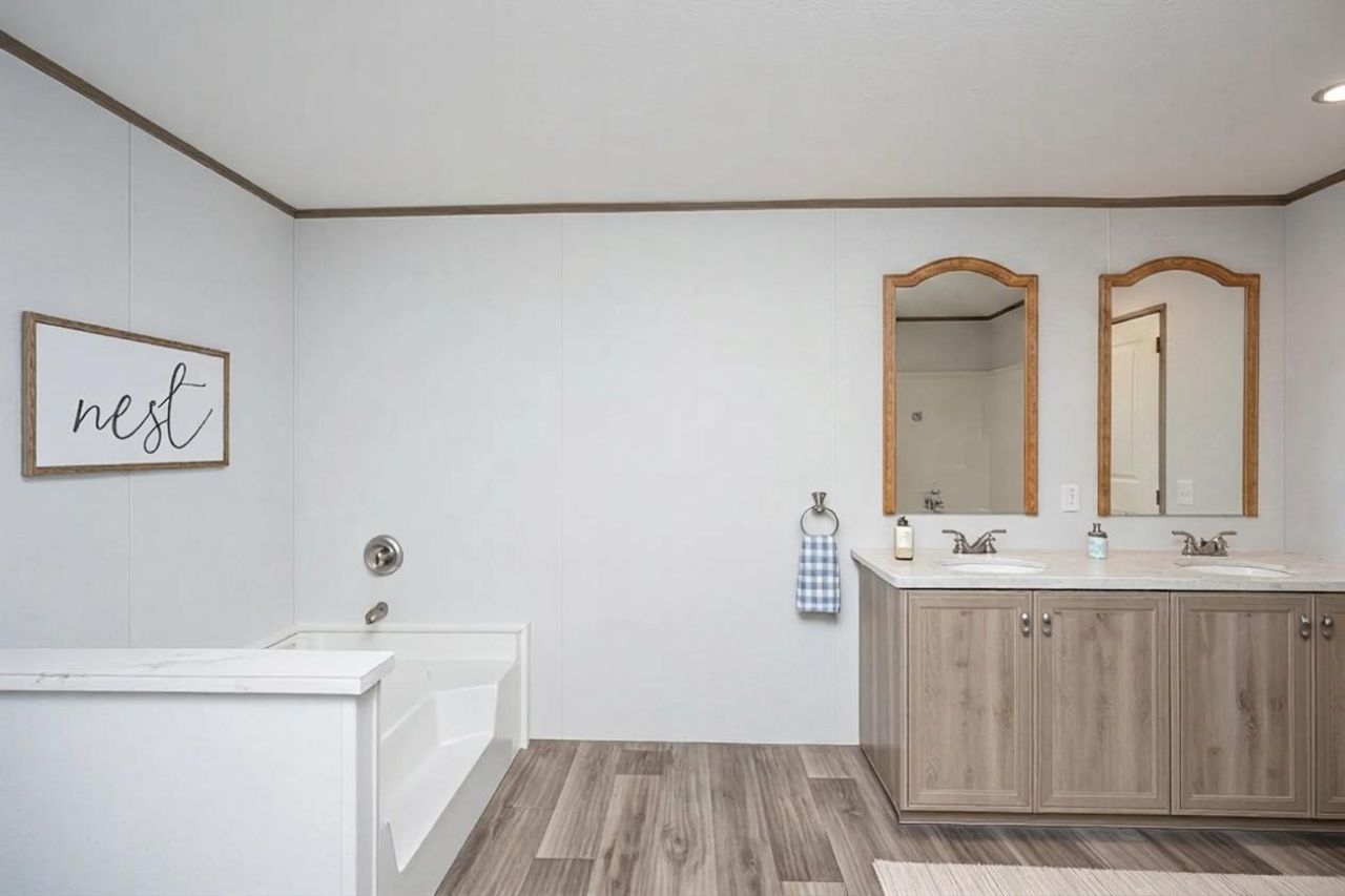 154 Bushy Drive Photo 33