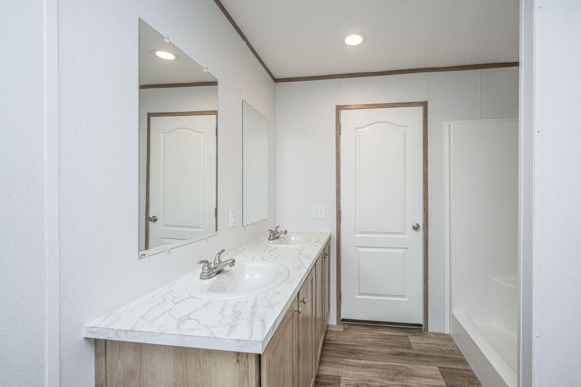 154 Bushy Drive Photo 38