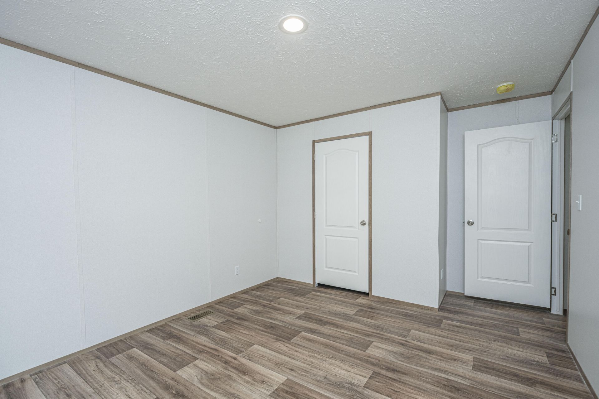 154 Bushy Drive Photo 48