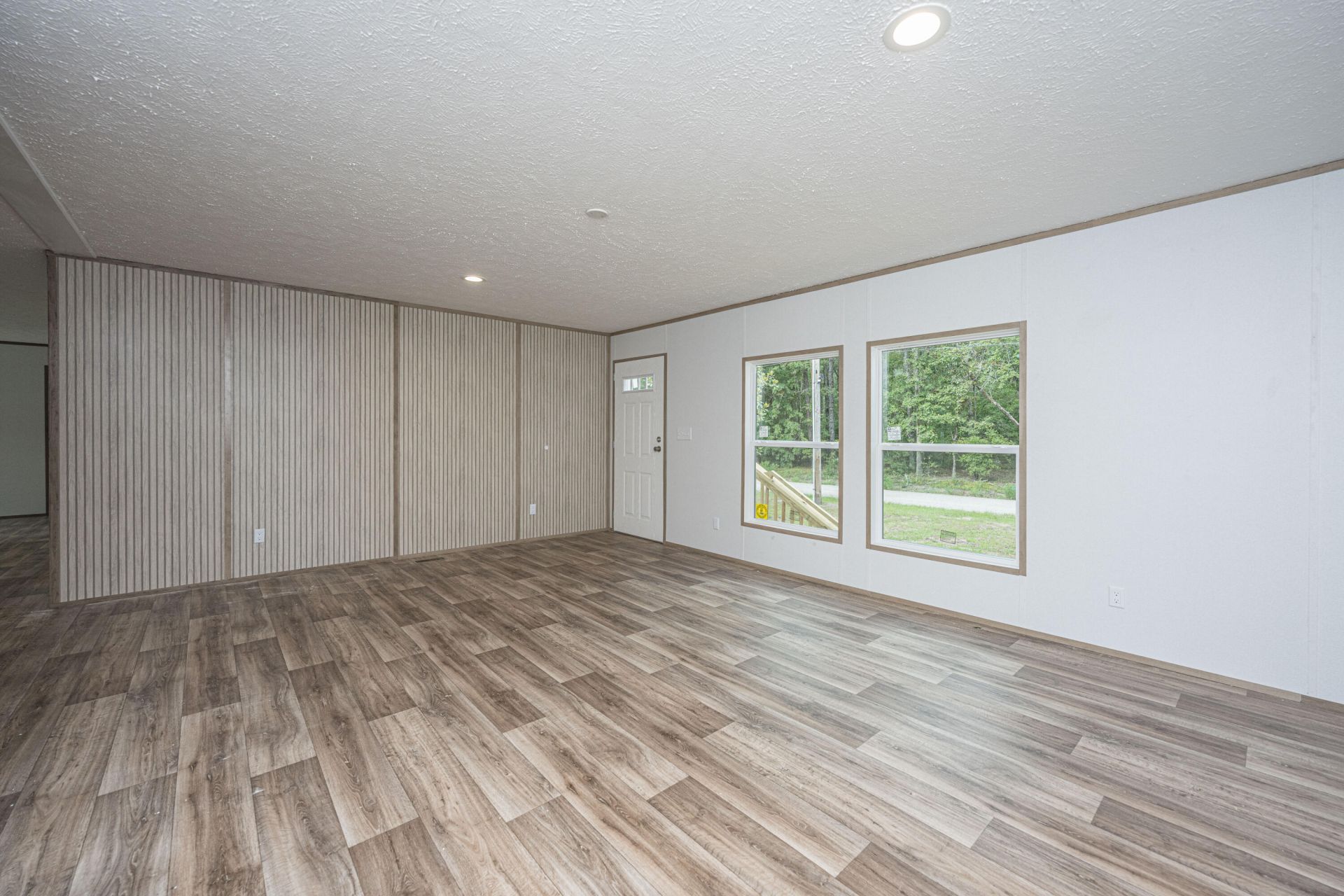 154 Bushy Drive Photo 6