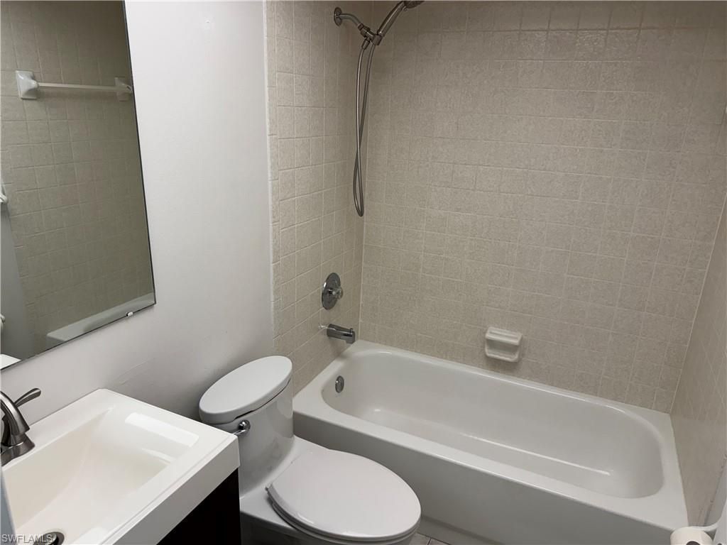 12481 Mcgregor Blvd , Unit 1, Fort Myers, FL 33919 Photo