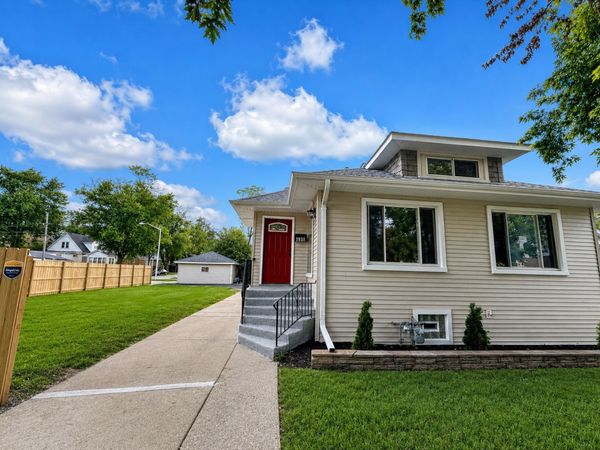 1936 S 17th Avenue , Maywood, IL 60153