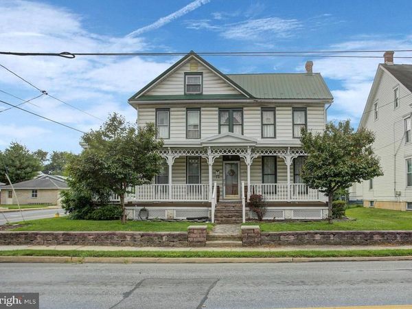 26 S FAYETTE STREET, SHIPPENSBURG, PA 17257