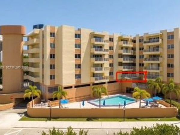 200 178th Dr , Unit 301, Sunny Isles Beach, FL 33160