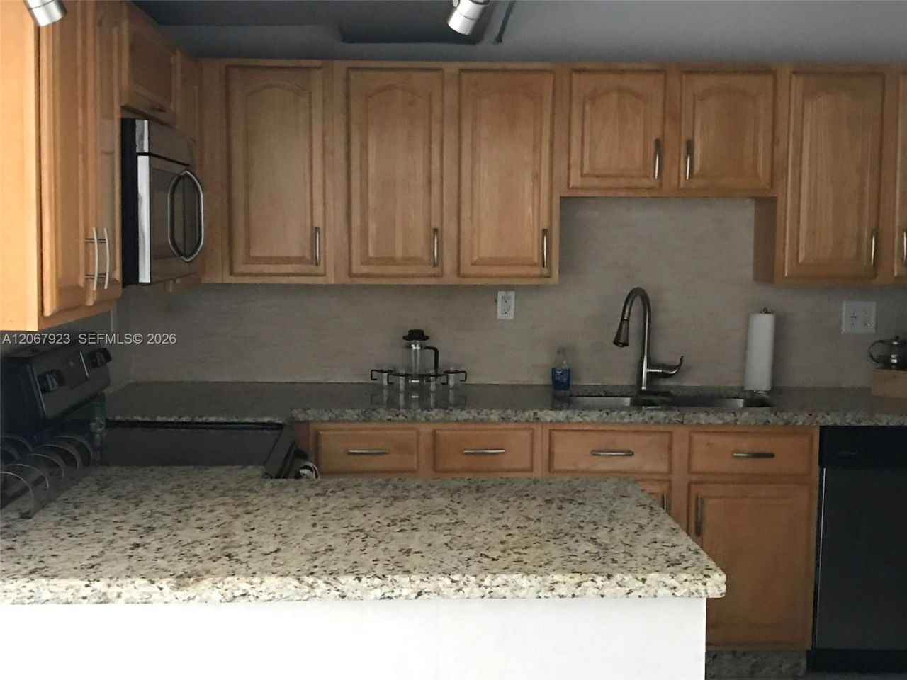 200 178th Dr , Unit 301, Sunny Isles Beach, FL 33160 Photo