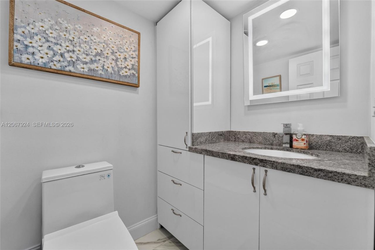 3800 S Ocean Dr , Unit 802, Hollywood, FL 33019 Photo