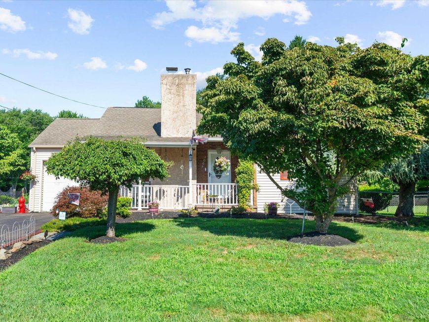 4004 Hulmeville Road , Bensalem, PA 19020 Main Photo