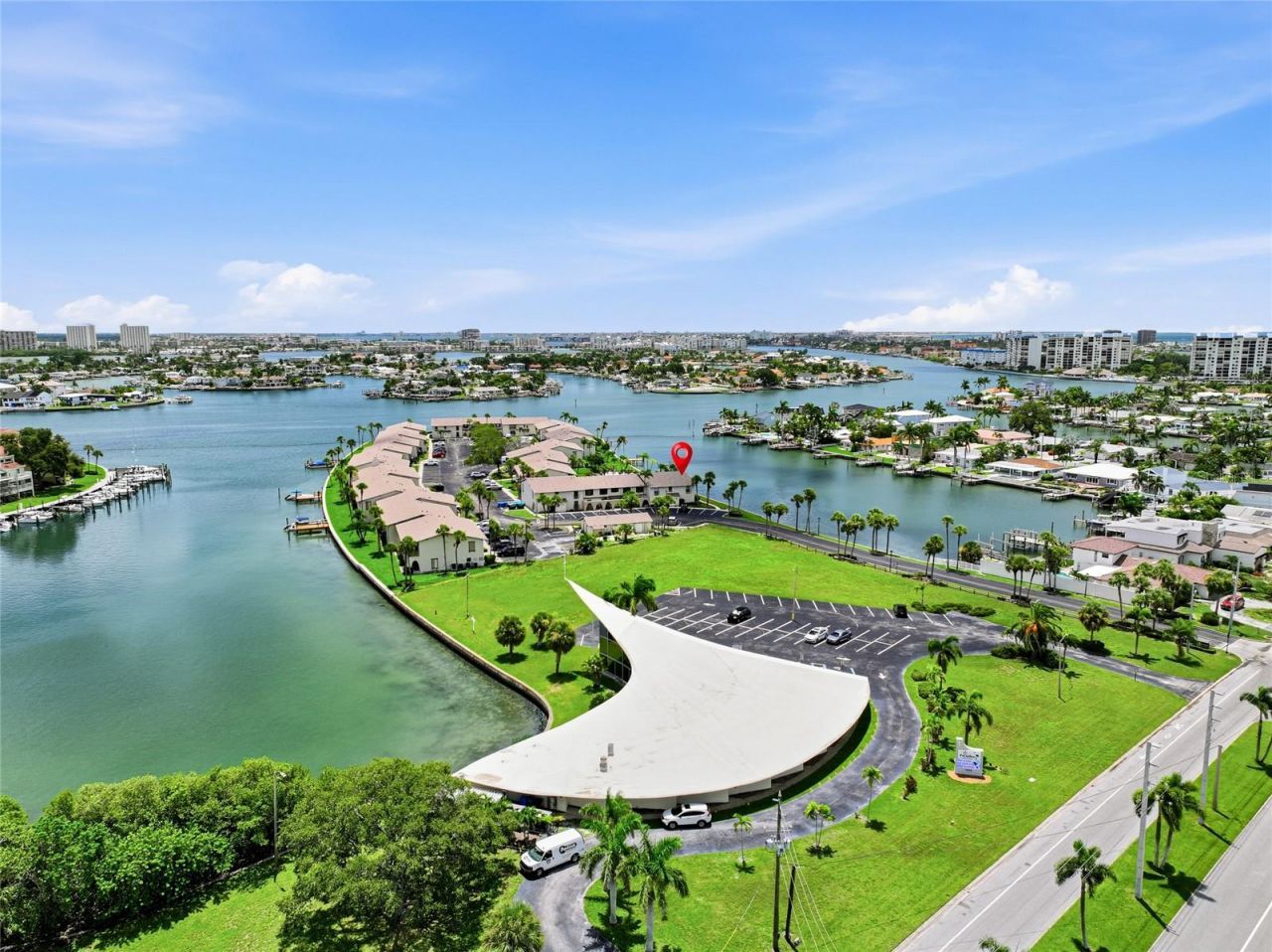 501 Plaza Seville Court, Unit 2, Treasure Island, FL 33706 Photo