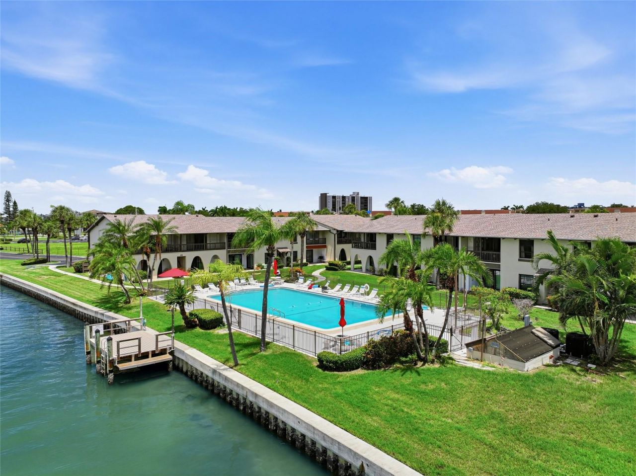 501 Plaza Seville Court, Unit 2, Treasure Island, FL 33706 Photo