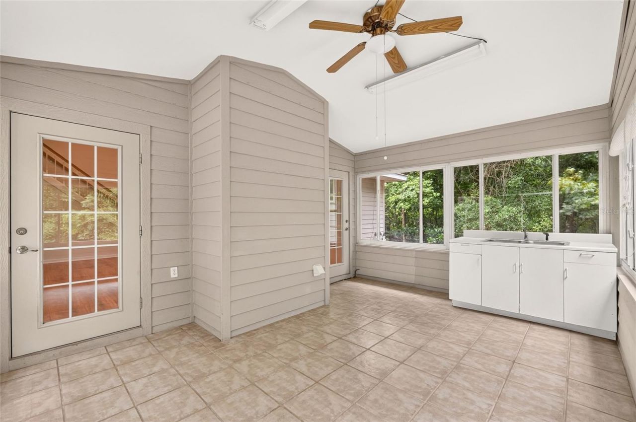5015 NW 71st Place, Gainesville, FL 32653 Photo