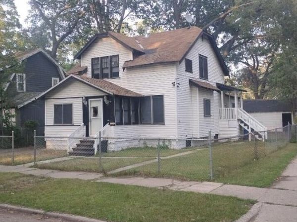 2920 8th Street, Muskegon Heights, MI 49444