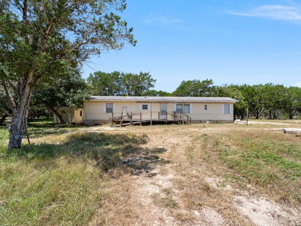 404 Camino Real Rd, Kerrville, TX 78028