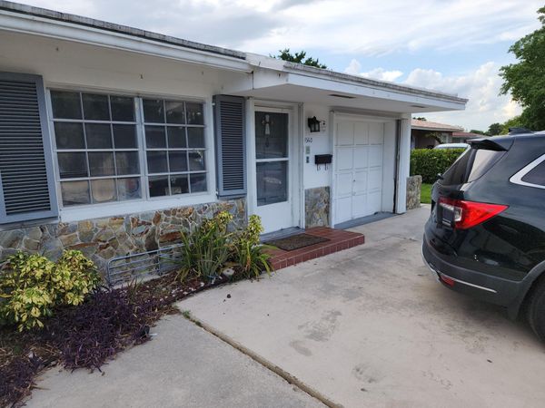 3560 NW 110th Avenue, Unit B, Coral Springs, FL 33065