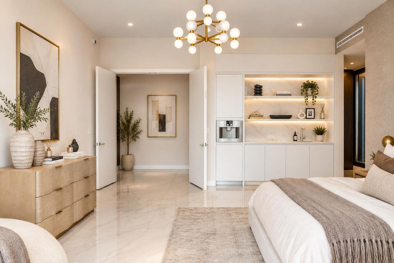220 SE Mizner Boulevard, Unit 904, Boca Raton, FL 33432 Photo